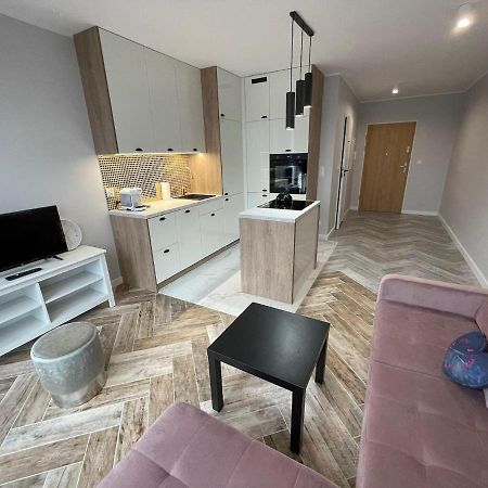High Standard Apartment 그디니아 외부 사진